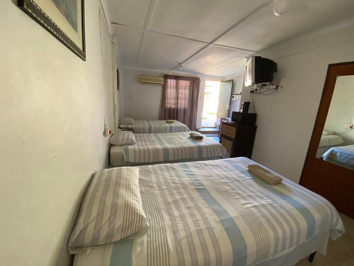 El-Kole Bed And Breakfast Цумеб Екстер'єр фото