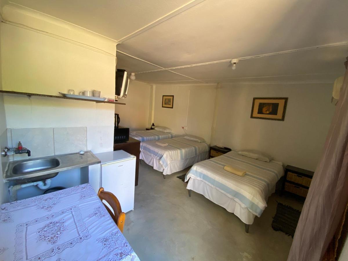 El-Kole Bed And Breakfast Цумеб Екстер'єр фото